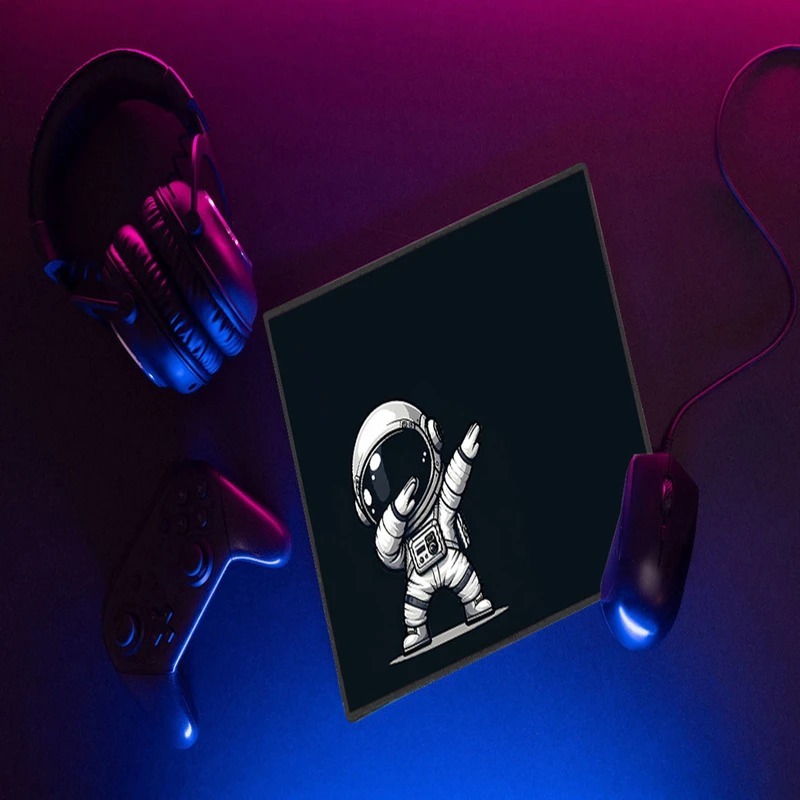  ماوس پد مدل spaceman سایز 25*20 